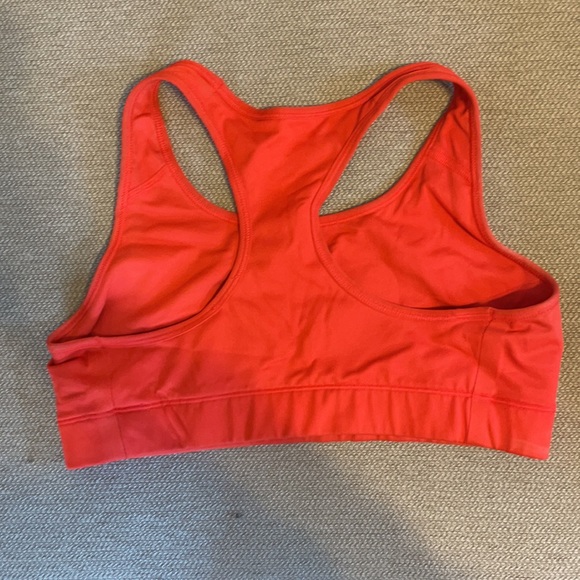 Nike sports bra - Picture 2 of 2